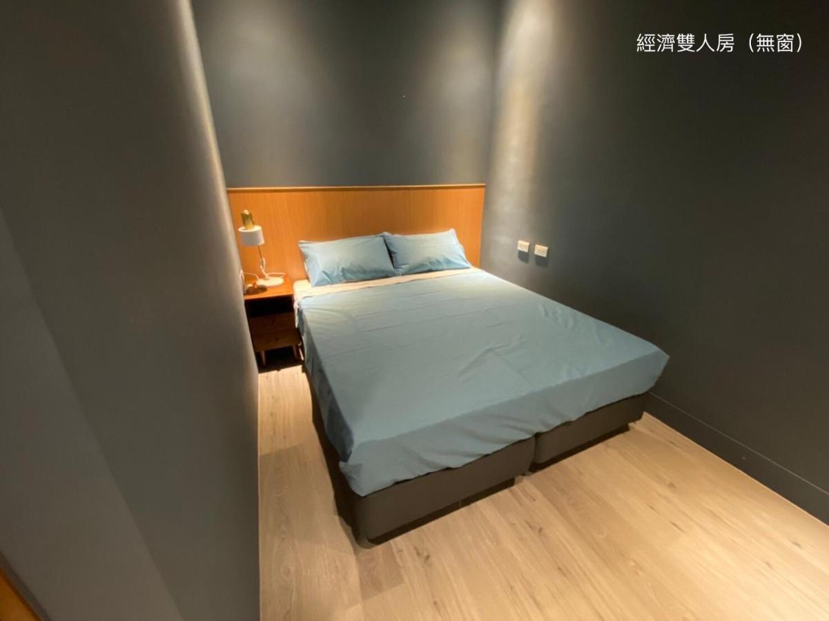 良文旅2館ryou Hotel Vintage - II Tainan Dış mekan fotoğraf