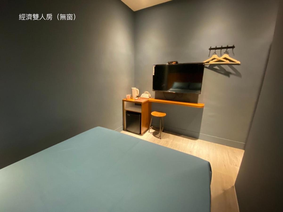 良文旅2館ryou Hotel Vintage - II Tainan Dış mekan fotoğraf