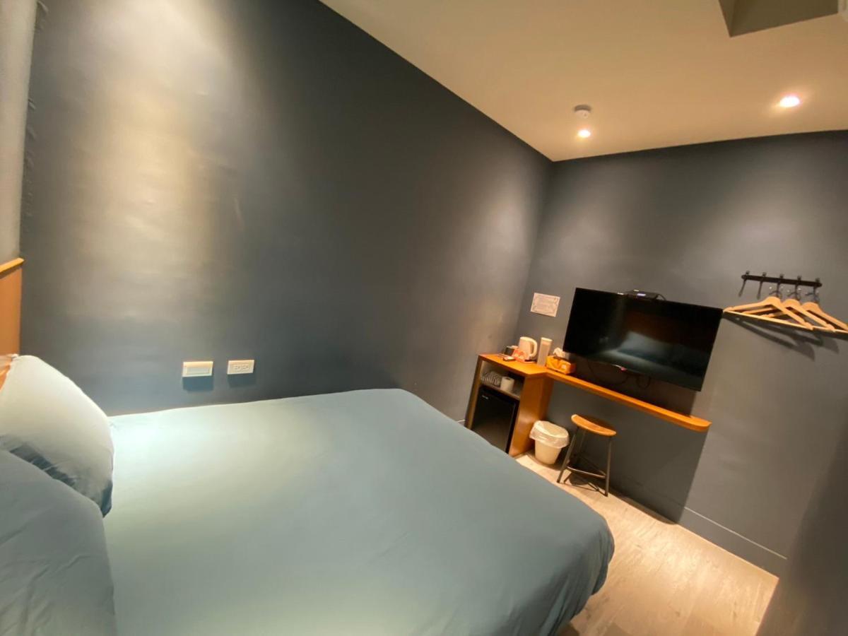 良文旅2館ryou Hotel Vintage - II Tainan Dış mekan fotoğraf